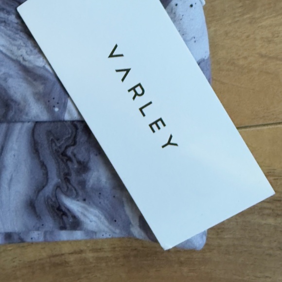 Varley Monochrome Marble Sports Bra - Picture 4 of 6